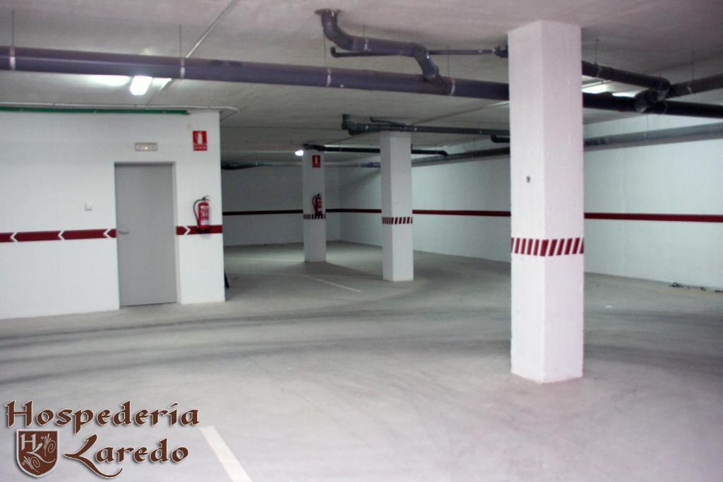 Hospederia Laredo Hotel La Carlota Exterior photo