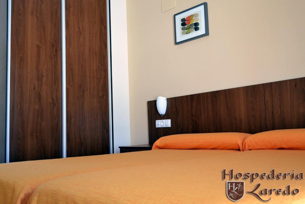 Hospederia Laredo Hotel La Carlota Room photo
